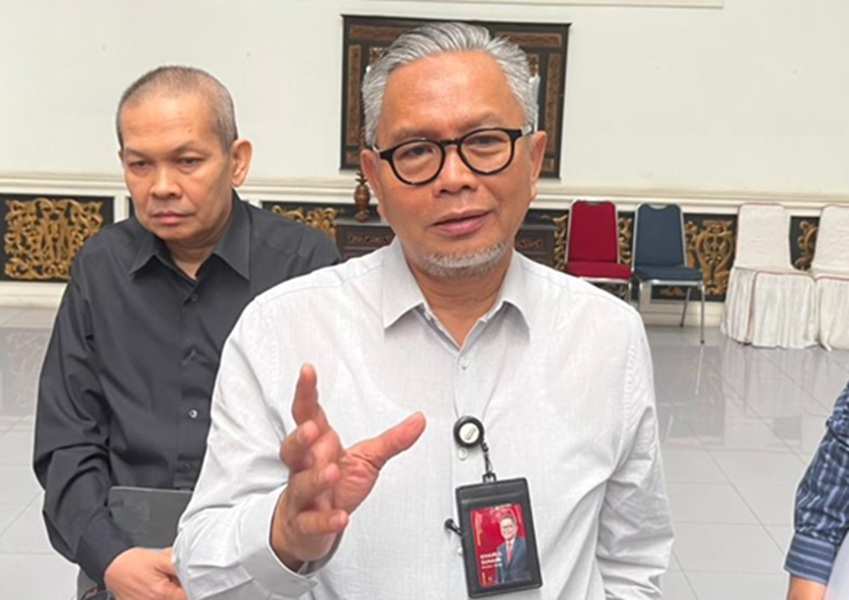 ATM Bank Jambi Masih Dibatasi! Dirut Pastikan Dana Nasabah Kembali 100 Persen, Termasuk Biaya Admin