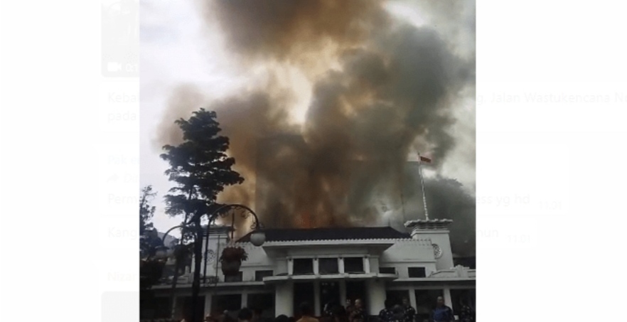 Gedung Kantor Wali Kota Bandung Terbakar, 7 Mobil Pemadam Langsung Diturunkan