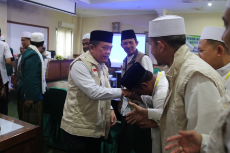 Gubernur Jambi Al Haris Buka Pendidikan Kader Da’i, Ini Harapannya