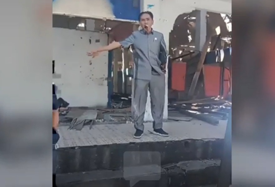 Viral Video Hardik Tukang Bangunan, Fahrudin Dicopot dari Ketua Komisi II DPRD Kota Sungai Penuh