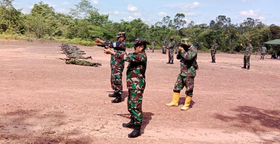 Tingkatkan kemampuan Menembak Prajurit, Kodim 0415/Jambi Gelar Latbakjatri