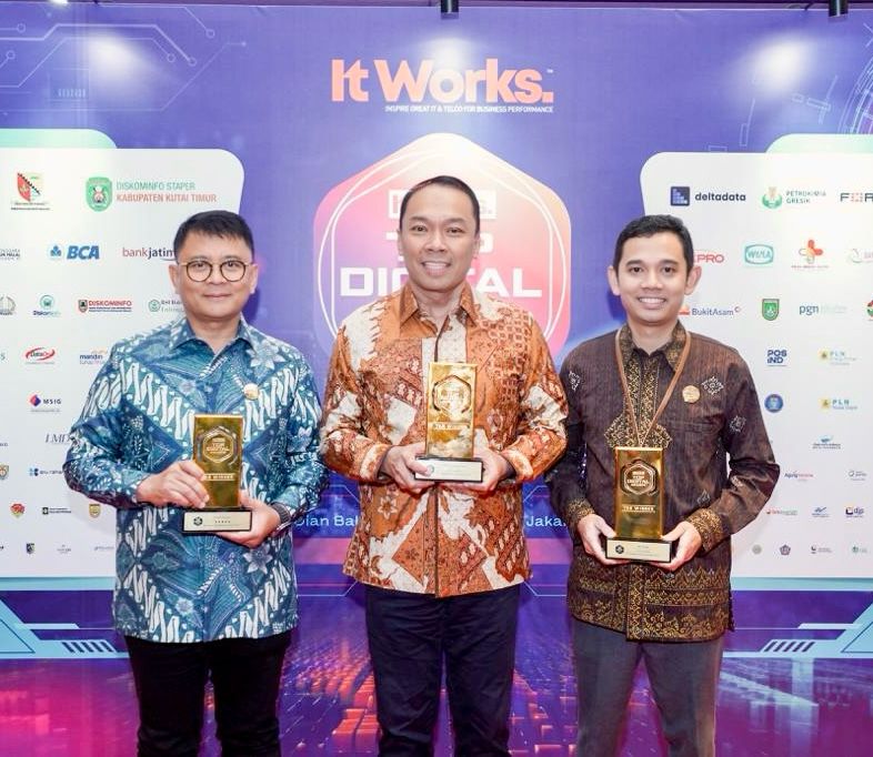 Jasa Raharja Terima Tiga Penghargaan di Ajang TOP Digital Awards 2023