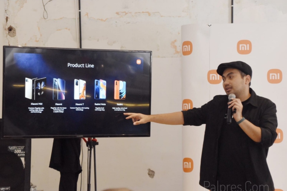 Promo Khusus Akhir Tahun, Pembelian Xiaomi 12 Series Gratis Redmi Watch 2 Lite