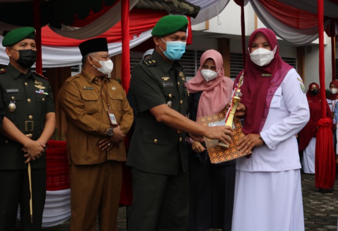 Dinas Kesehatan Provinsi Jambi Gelar Upacara Peringatan HKN 'Bangkit Indonesia ku, Sehat Negeriku'