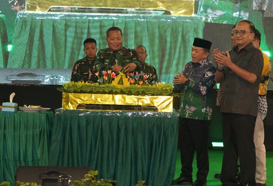 Puncak HUT ke-66 Korem 042/Gapu, Terus Mengabdi untuk Masyarakat