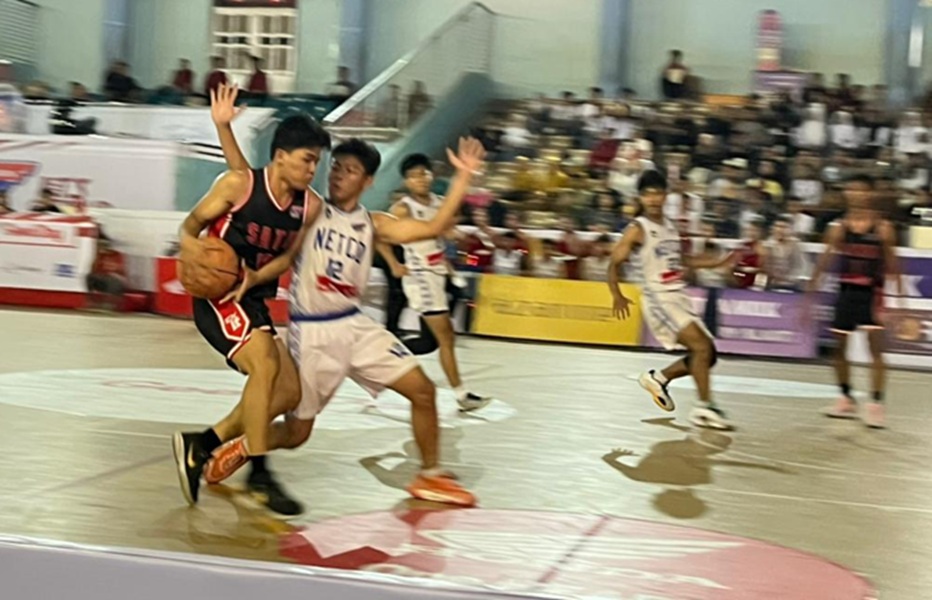 Panas dan Penuh Gengsi! Smansa Bungkam Rival Abadi SMAN 3, Skor 32-13