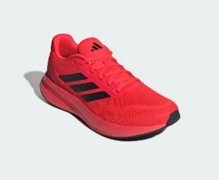 Cari Sepatu Adidas Pria untuk Lari? Ketahui Dulu 5 Rekomendasinya