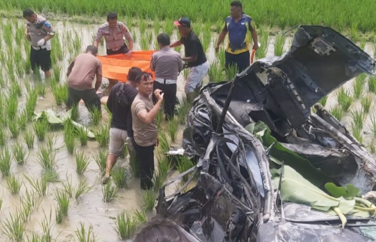 Tragedi Kecelakaan Kereta Api Tabrak Toyota Rush di Deli Serdang, Enam Orang Meninggal Dunia