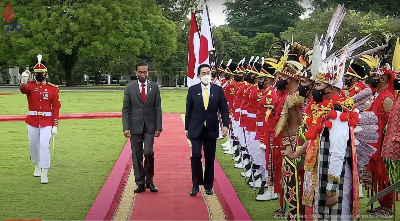 PM Jepang Komitmen Perkokoh Kerja Sama Bilatera, Ini Kata Jokowi