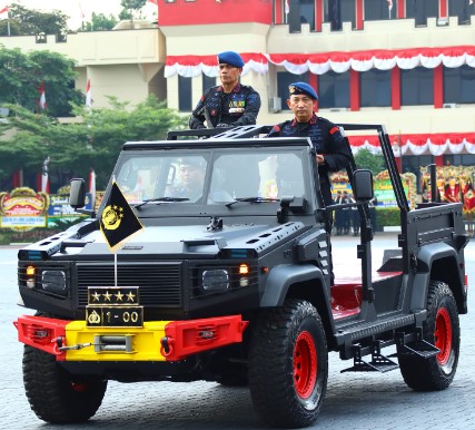 Korps Brimob Polri Resmi Dijabat Jenderal Bintang Tiga, Kapolri: Berikan Pelayanan Terbaik