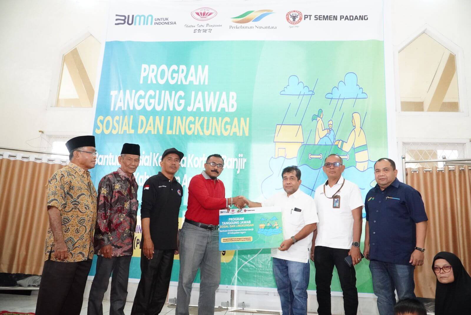 Holding Perkebunan Nusantara III  dan IIP BUMN Bantu 2 Kabupaten