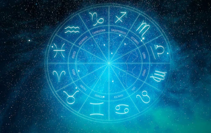 Apakah Kamu Termasuk ? Ini Zodiak yang Diprediksi Paling Beruntung Sepanjang Agustus 2025
