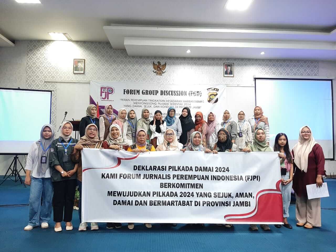 Polda Jambi Bersama FJPI Jambi Gelar FGD, Bahas Peran Perempuan dalam Menjaga Keamanan Pilkada 2024