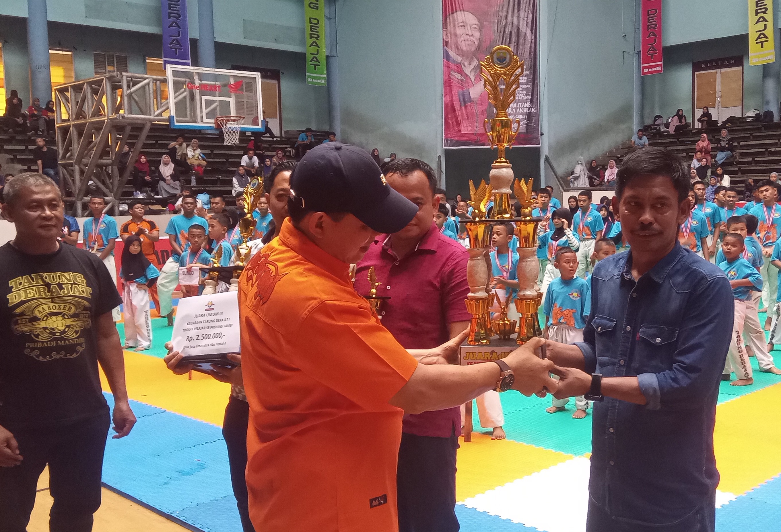 Bakal Jadi Andalan di Porprov, Atlet Kodrat Tanjabtim Raih Gelar Juara Umum I Kejurprov Tarung Derajat