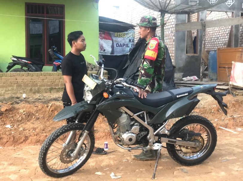 Distop Warga, Ini Penjelasan Babinsa Tentang TMMD Ke-115 Kodim 0415/Jambi