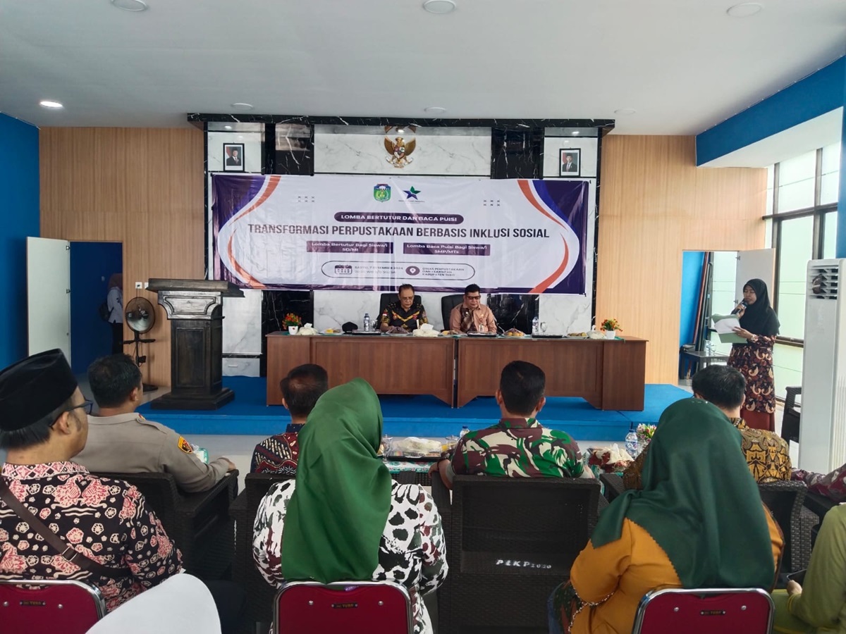 Dihadiri Pj Bupati Vahrial Adhi Putra, Lomba Bertutur dan Baca Puisi Dinas Perpustakaan dan Arsip Sukses 