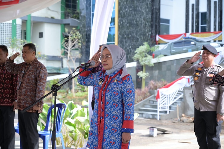 Pj Wali Kota Jambi Pimpin Gladi Bersih Upacara HUT RI ke-79 di Balaikota 