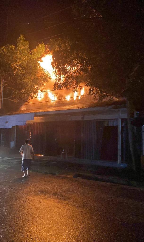 BREAKING NEWS: Kebakaran di Kuala Tungkal, Pemukiman Warga di Kelurahan Tungkal III Ludes