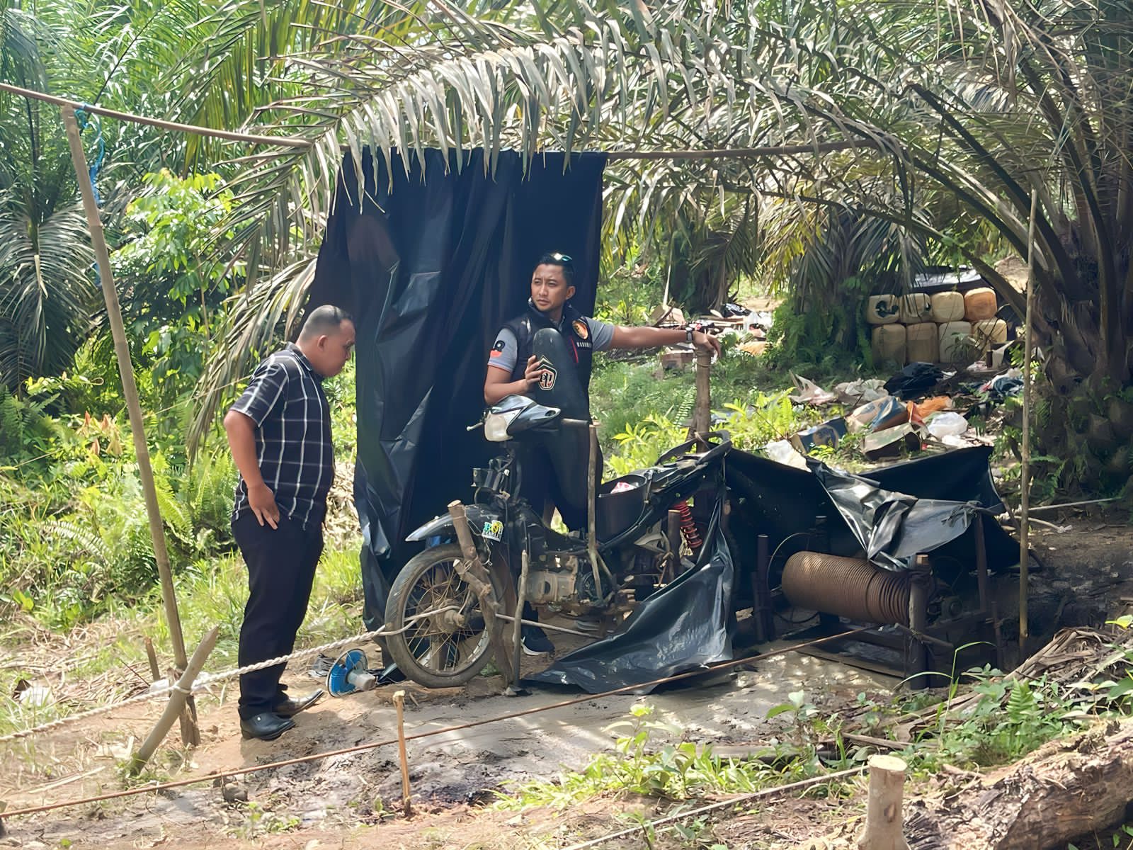 Timsus Ditreskrimsus Polda Jambi Bongkar Praktik Illegal Drilling di Kabupaten Batanghari, 4 Orang Diamankan