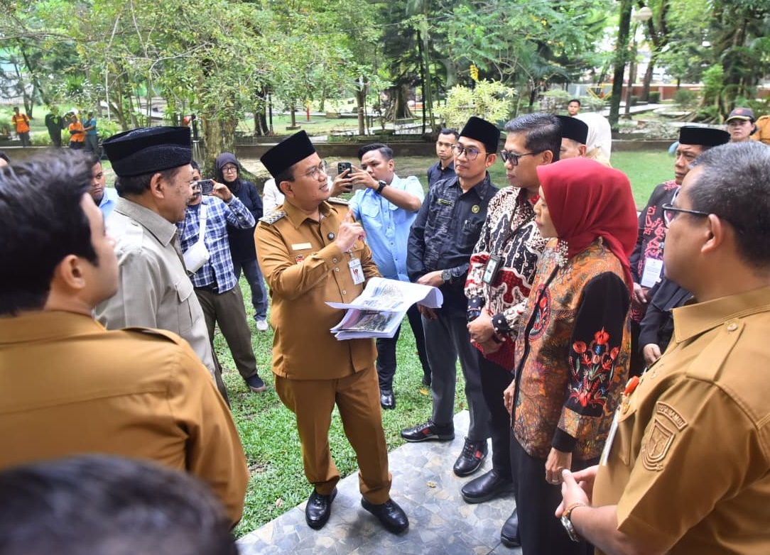 Wali Kota Maulana Dampingi Baznas RI Tinjau Pembangunan ZCorner untuk Pemberdayaan UMKM Kota Jambi