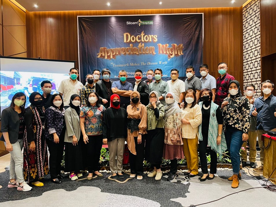 Rumah Sakit Siloam Jambi  Beri Apresiasi Kepada Para Dokter