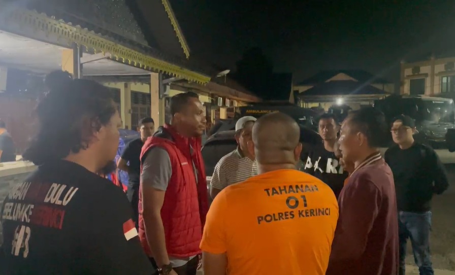 Usai Menyerahkan Diri, 3 Pelaku Perusakan Kotak Suara di Kota Sungai Penuh Diamankan di Polda Jambi