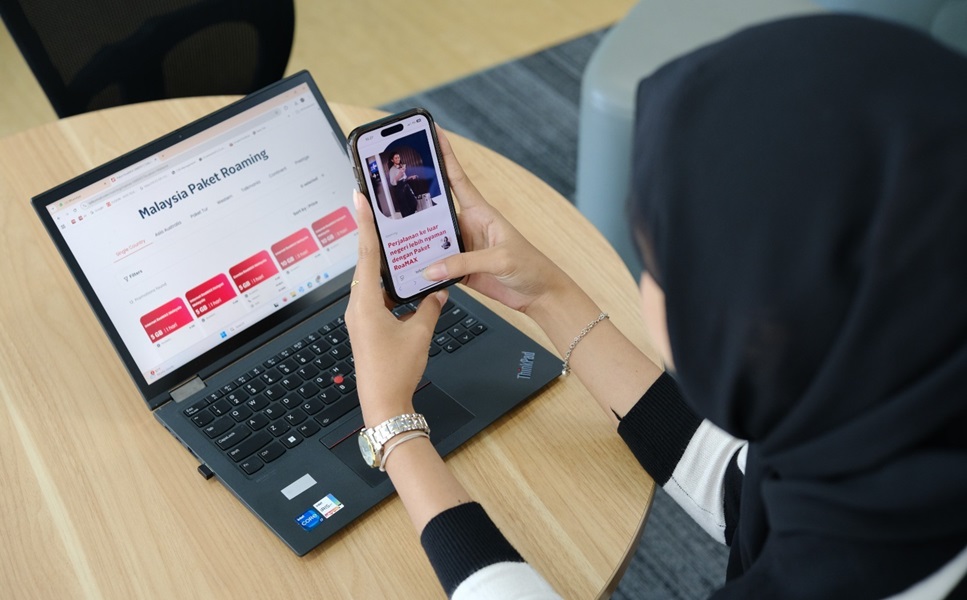 Liburan Nyaman Tanpa Ganti Kartu,Telkomsel Hadirkan Paket RoaMax Malaysia