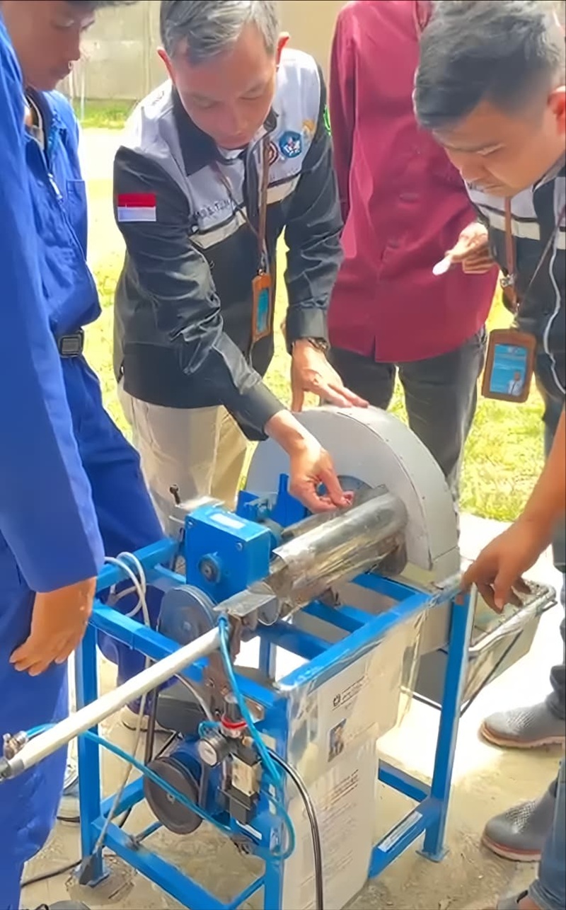 Tim Teknik Mesin Politeknik Jambi Kembangkan Prototipe Mesin Pengiris Kentang Berbasis Food-Grade