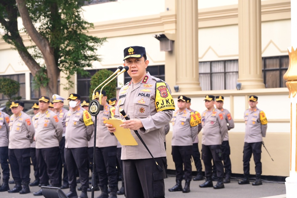 Apel Perdana Kapolda Jambi! Pesan Irjen Pol Widodo ke Personel: Jabatan, Disiplin, dan Kepercayaan Masyarakat