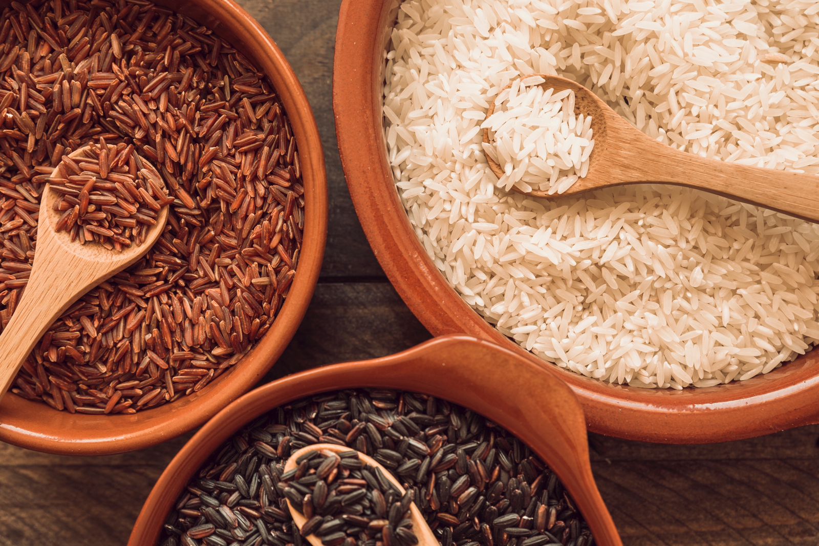 Nasi Merah vs Nasi Putih, Mana yang Lebih Menyehatkan? 