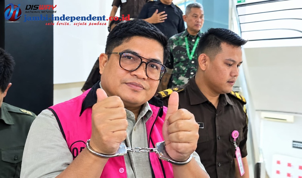 BREAKING NEWS: Mantan Ketua DPRD Merangin Ditahan, 6 Orang Jadi Tersangka Dugaan Korupsi Sekretariat Dewan