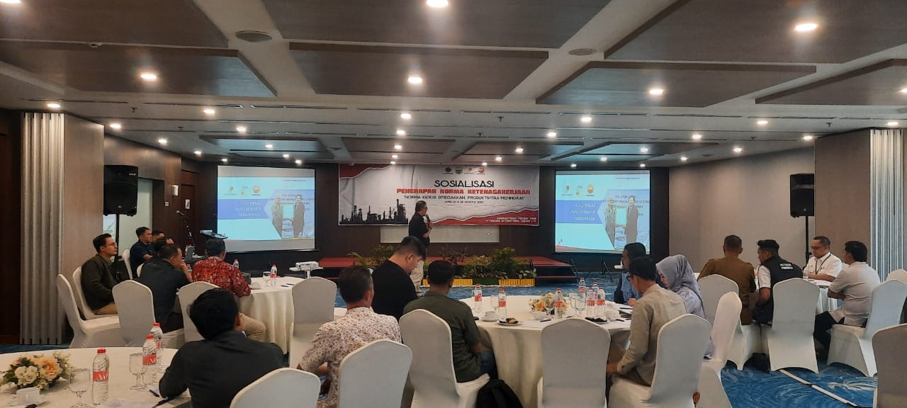 Tingkatkan Integritas, SKK Migas PetroChina Sosialisasikan SMAP dan Norma Ketenagakerjaan