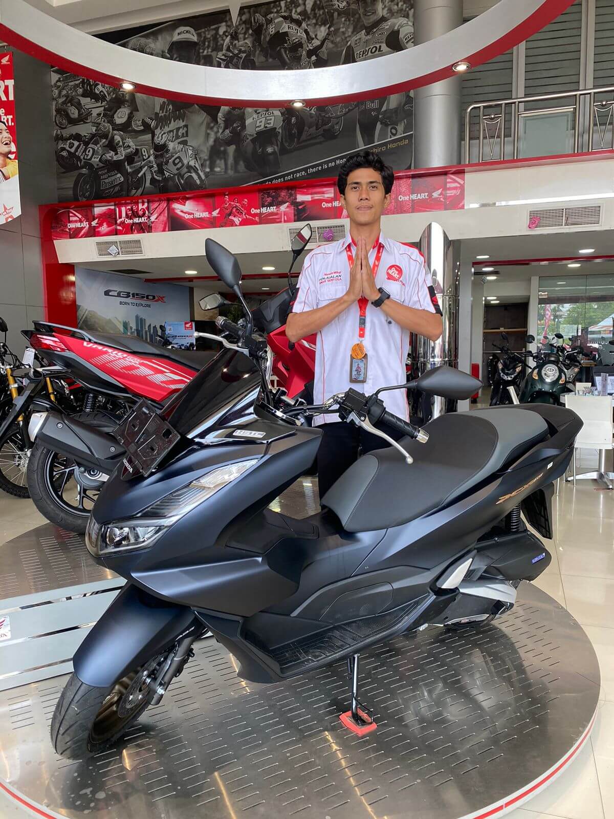 Beli New Honda PCX160 Sekarang, Dapatkan Voucher Diskon