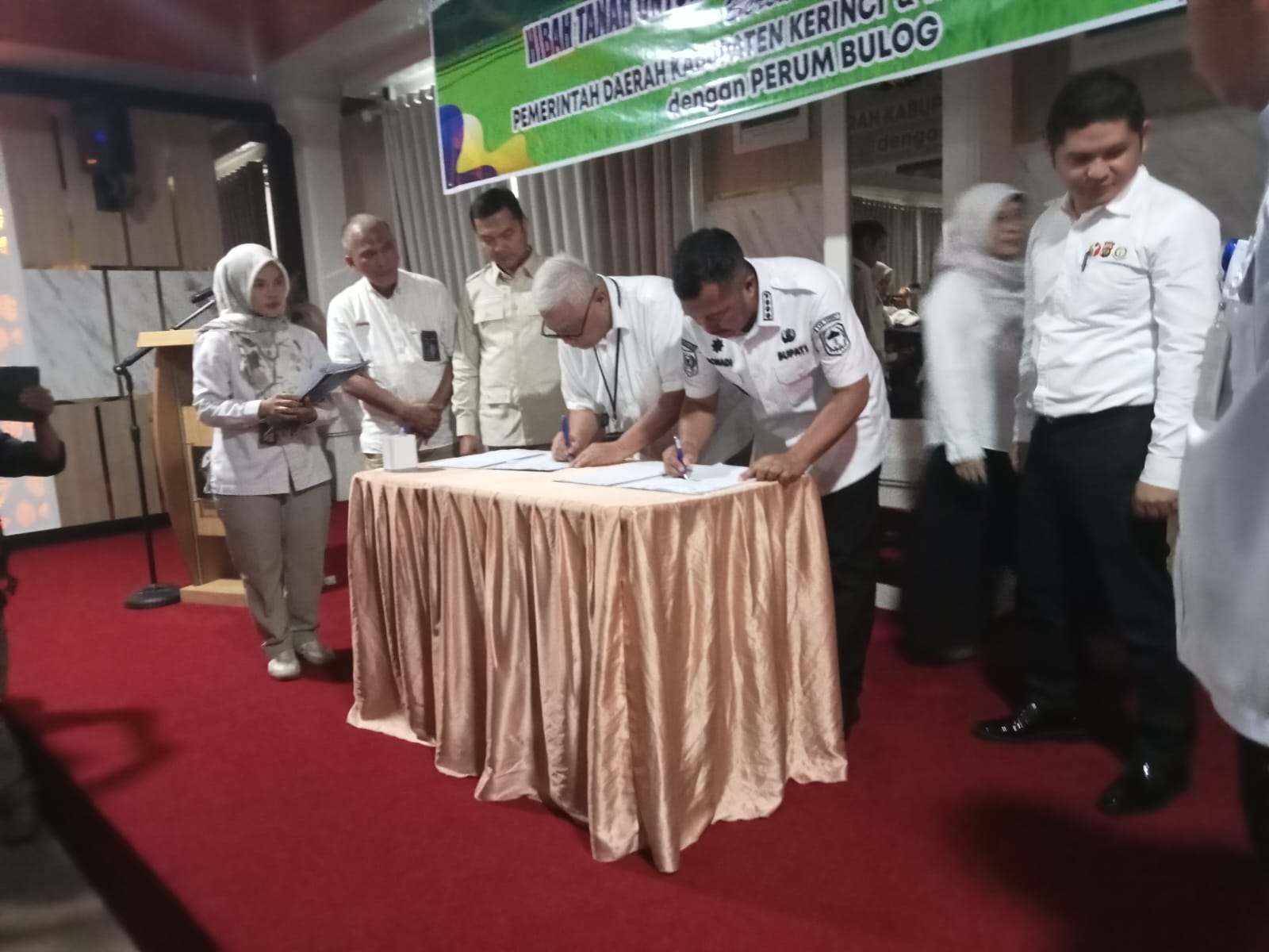 Pemkab Kerinci–Perum Bulog Teken NPHD, Perkuat Ketahanan Pangan Daerah