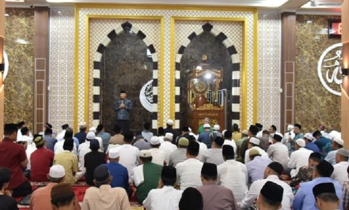 Wali Kota Jambi Syarif Fasha dan Wawako Maulana Hadiri Safari Ramadan Pemkot Jambi
