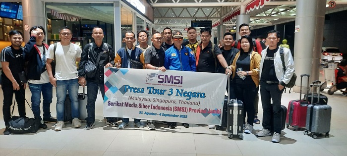 16 Pengurus SMSI Provinsi Jambi Bertolak dari Bandara SMB II, Jelajahi Malaysia