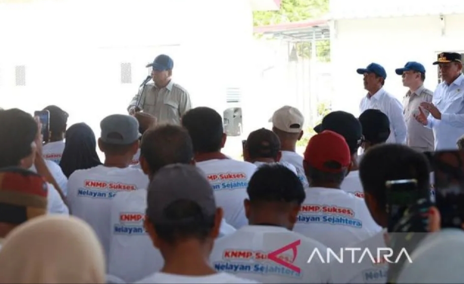 Prabowo Apresiasi Nelayan Bertaruh Nyawa di Laut Demi Keluarga