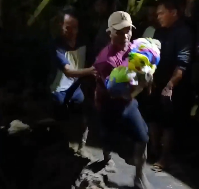 Sedih! 2 Bocah di Tanjab Barat Tewas Tertimbun Longsor 