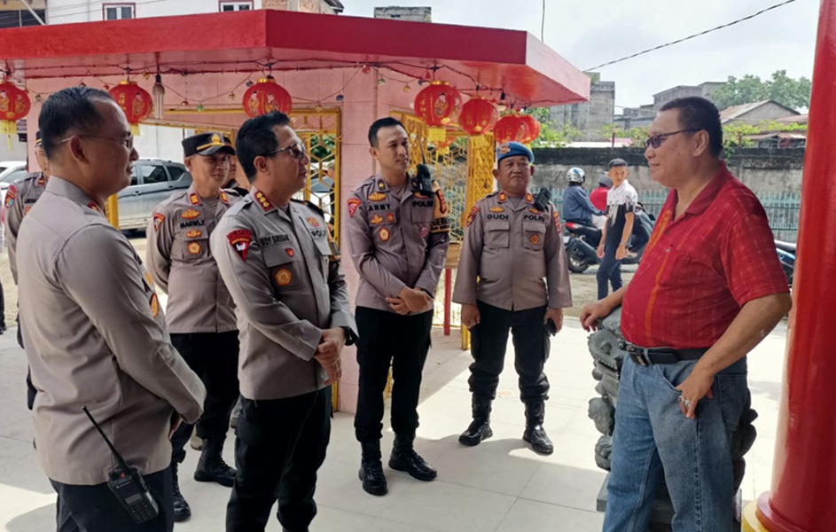 Pastikan Perayaan Imlek di Kota Jambi Berjalan Aman, Kapolresta Jambi Datangi Sejumlah Tempat Ibadah