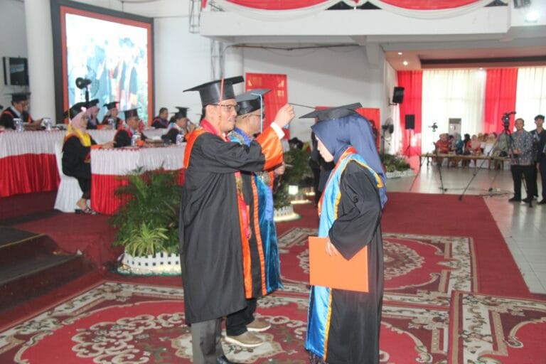 Wisuda Ke 113, UNJA Luluskan 835 Wisudawan