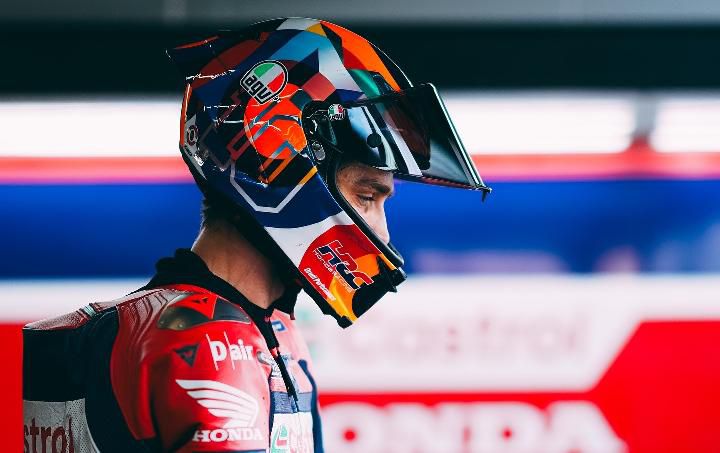 Luca Marini Bikin Kejutan! Jadi yang Tercepat di FP1 MotoGP Mandalika 2025, Marquez Hanya di Posisi Kelima