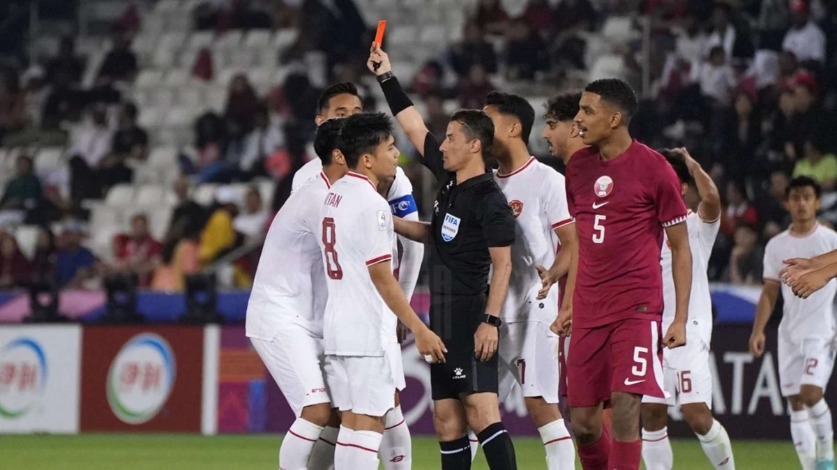 Kontroversi Wasit Nasrullo Kabirov Saat Indonesia Vs Qatar, Timnas Indonesia U-23 Ajukan Protes ke AFC