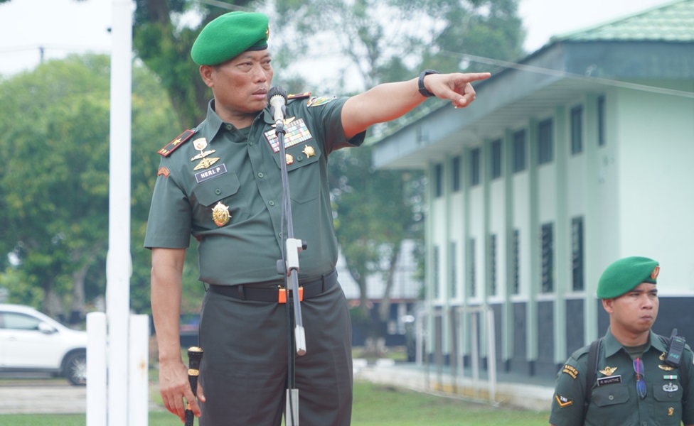 Beri Penghargaan pada Satgas Yonif 142/IKJ, Danrem 042/Gapu: Tidak Ada Kata Gagal dalam Mengemban Tugas Pokok