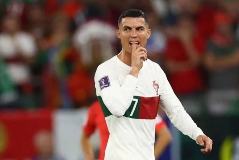Portugal Kalah Lawan Korea, Christiano Ronaldo Gelar Aksi Tutup Mulut