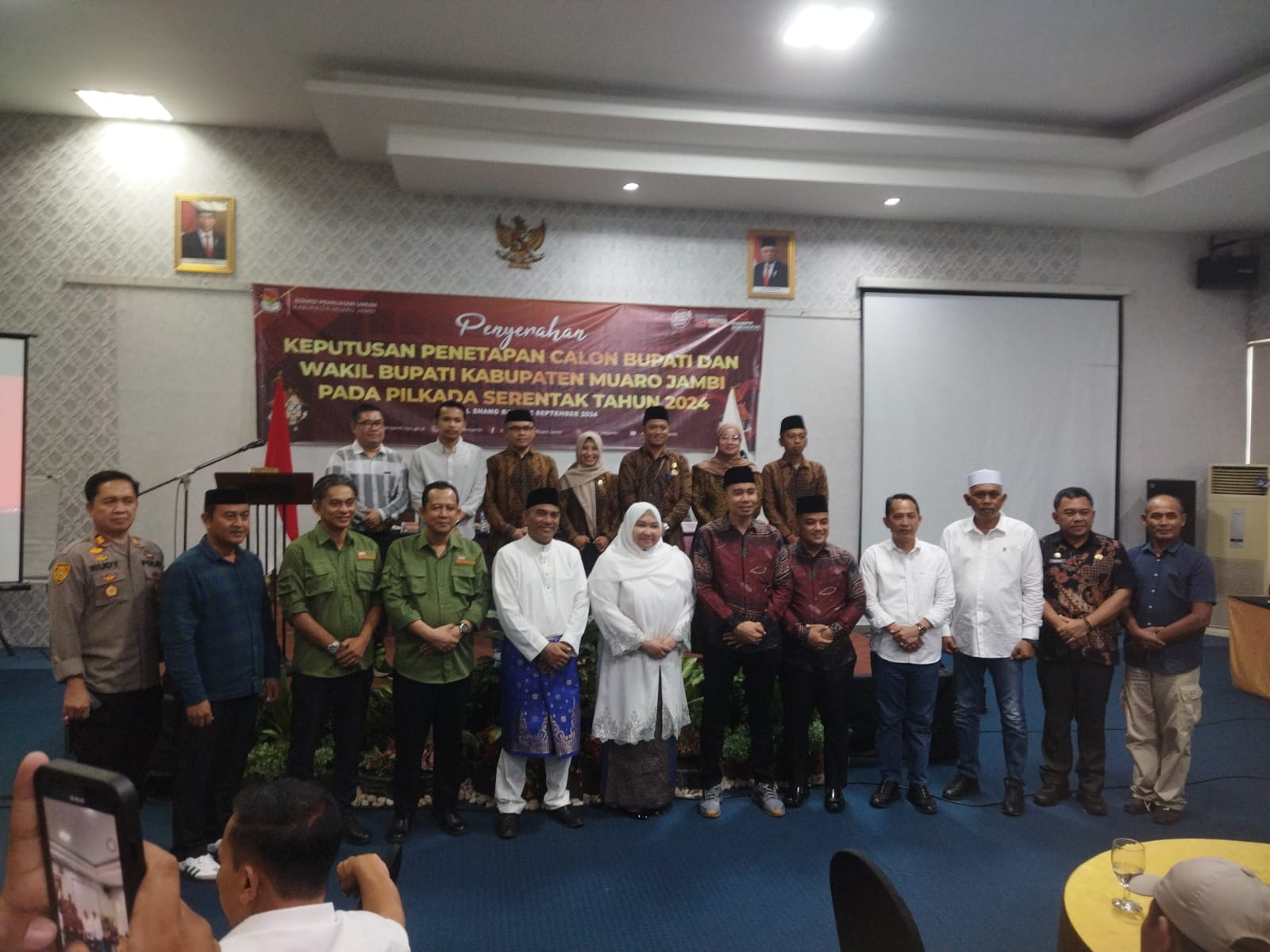 KPU Resmi Tetapkan Empat Pasangan Calon Bupati dan Wakil Bupati yang Bersaing di Pilkada Muaro Jambi 