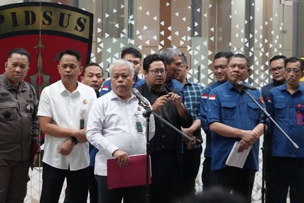 Korupsi Pertamina Rp285 T: Kejagung Tetapkan 9 Nama Baru sebagai Tersangka