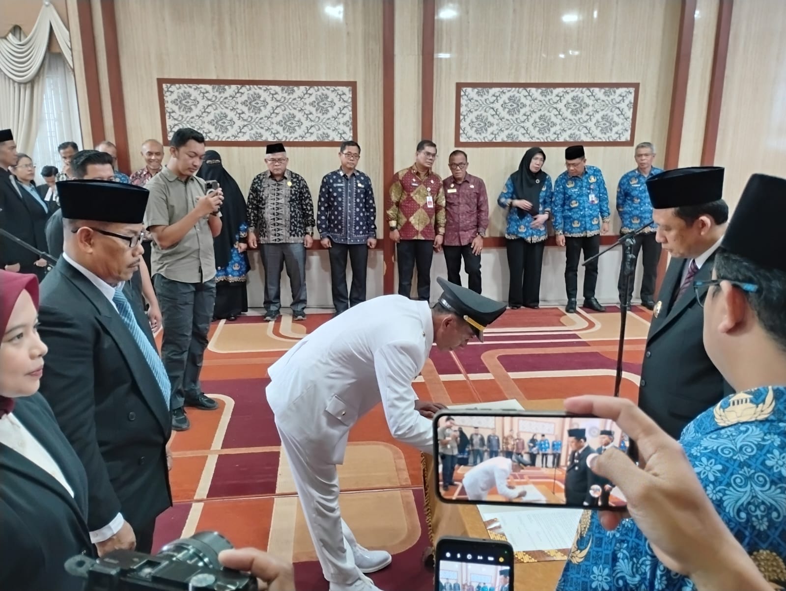  Bupati BBS Lantik 28 Pejabat  Muaro Jambi, M Hanan  Jadi Camat Taman Rajo, Ini Nama Pejabat yang Dilantik