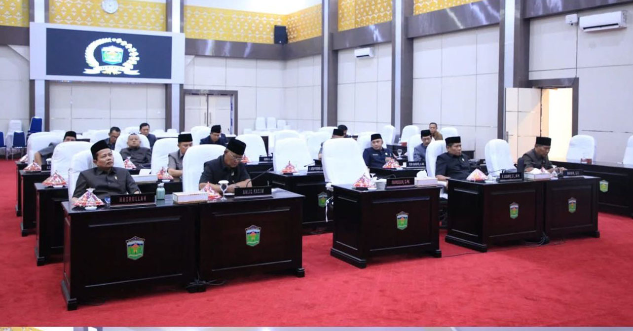 Rapat Paripurna Penjelasan Rancangan Peraturan DPRD tentang Tatib DPRD Kota Sungai Penuh