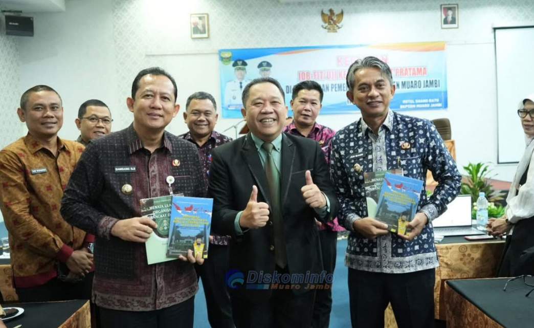 Job Fit ASN 2025 di Muaro Jambi Resmi Dimulai, Bupati BBS: Hanya yang Terbaik yang Bertahan