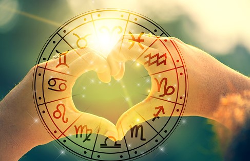 Kisah Cinta Zodiak Kamu, 10 Agustus 2022, Aries, Cinta, Romansa, Dan Hubungan Tidak Akan Sama